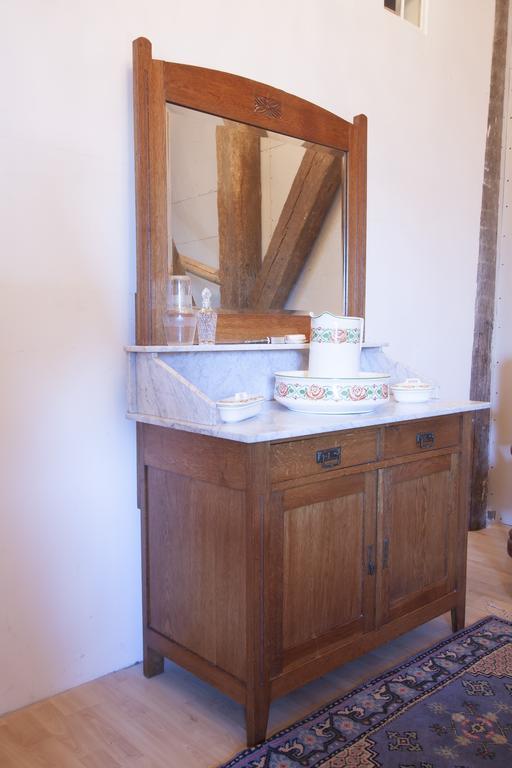 Ee Unia Zathe Bed & Breakfast 部屋 写真